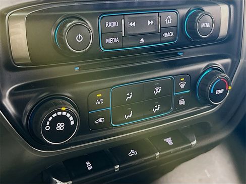 Used 2016 Chevrolet Silverado 2500 LT image 12