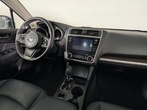 Used 2019 Subaru Outback 3.6R Limited AWD/4WD image 22