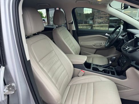 Used 2017 Ford Escape Titanium w/ Equipment Group 301A FWD image 36