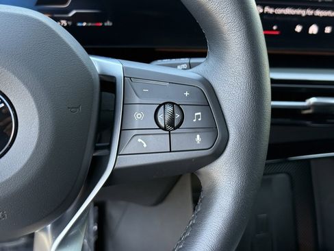 Used 2025 BMW X1 xDrive28i w/ Technology Package image 27