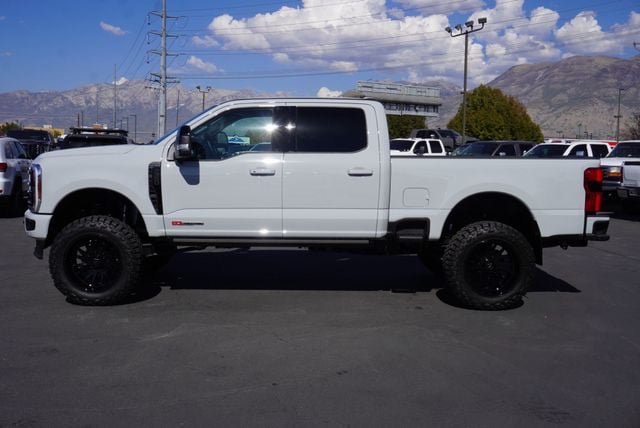 Used 2026 Ford F350 Platinum AWD/4WD image 9