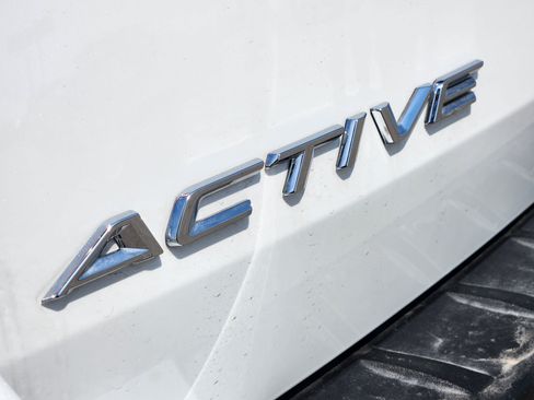 New 2026 Ford Explorer Active w/ Active Comfort Package RWD image 9
