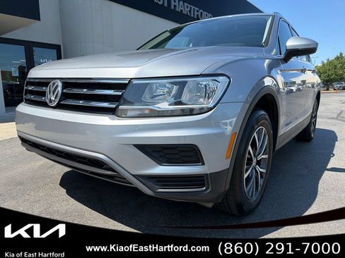 Used 2020 Volkswagen Tiguan SE FWD image 3