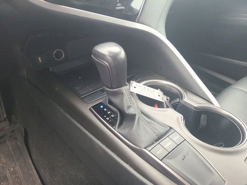 Used 2023 Toyota Camry SE image 26