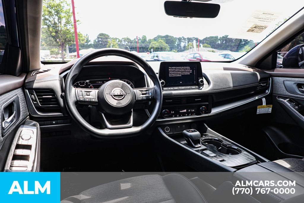 Used 2023 Nissan Rogue SV FWD image 27