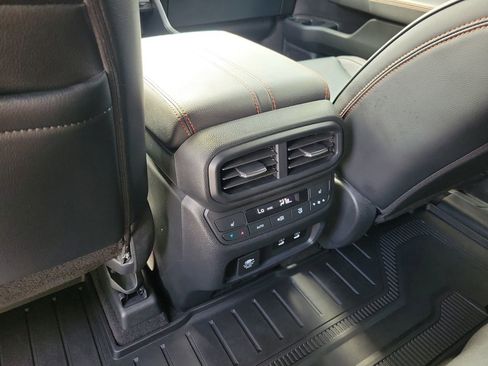 Used 2026 Honda Passport TrailSport Elite image 12