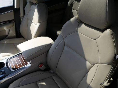 Used 2019 Acura MDX SH-AWD image 11