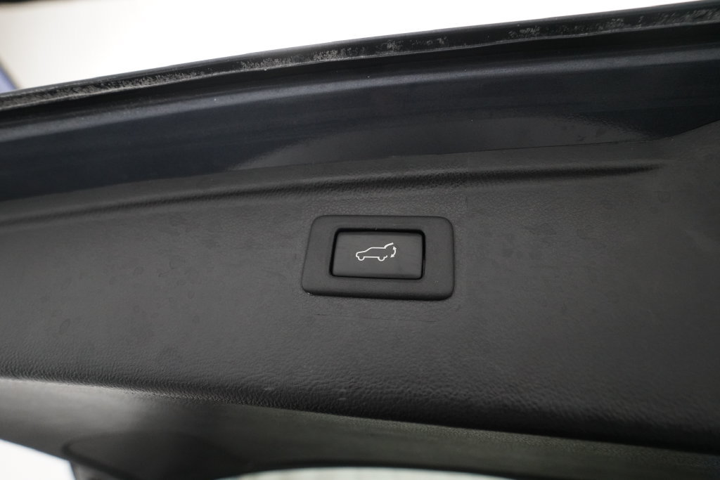 Used 2016 Subaru Outback 2.5i Limited AWD/4WD image 15