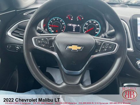 Used 2022 Chevrolet Malibu LT FWD image 17