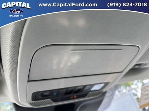 Certified 2025 Ford Expedition Max Platinum w/ Driver's Package AWD/4WD image 33