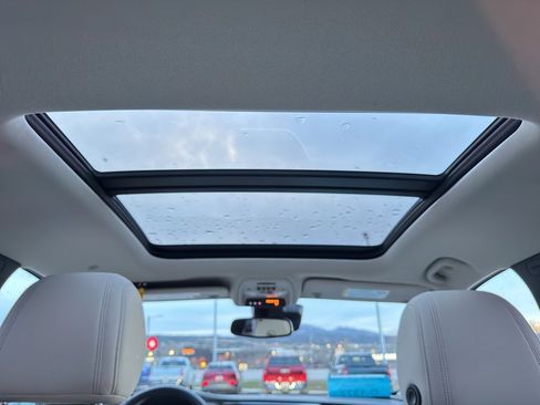 Used 2023 Buick Encore GX Essence w/ Experience Buick Package image 22