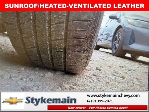 Used 2023 Cadillac XT4 Premium Luxury w/ Enhanced Visibility Package image 14