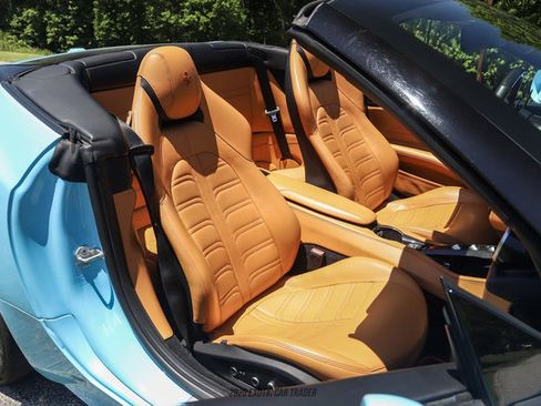 Used 2015 Ferrari California T RWD image 43