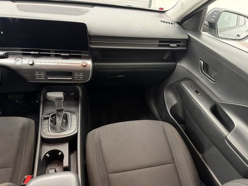 Used 2024 Hyundai Kona SEL FWD image 26