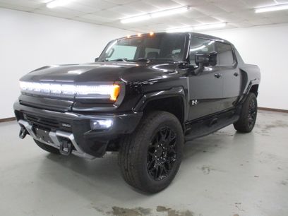 New 2026 GMC Hummer EV 4x4 Crew Cab w/ LPO, Dark Essentials Package