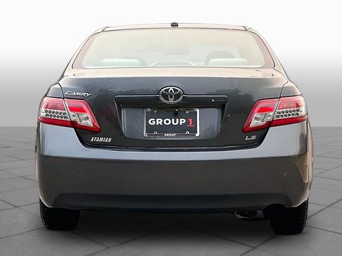 Used 2010 Toyota Camry FWD image 4