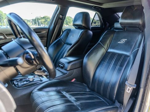 Used 2022 Chrysler 300 S RWD image 25
