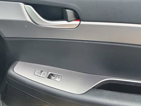 Used 2022 Hyundai Palisade SE FWD image 21