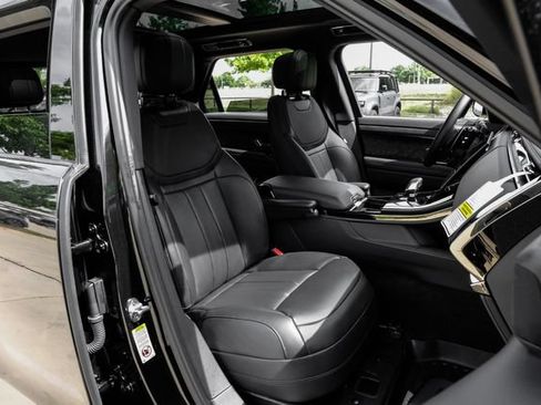 New 2026 Land Rover Range Rover Sport Dynamic SE AWD/4WD image 44