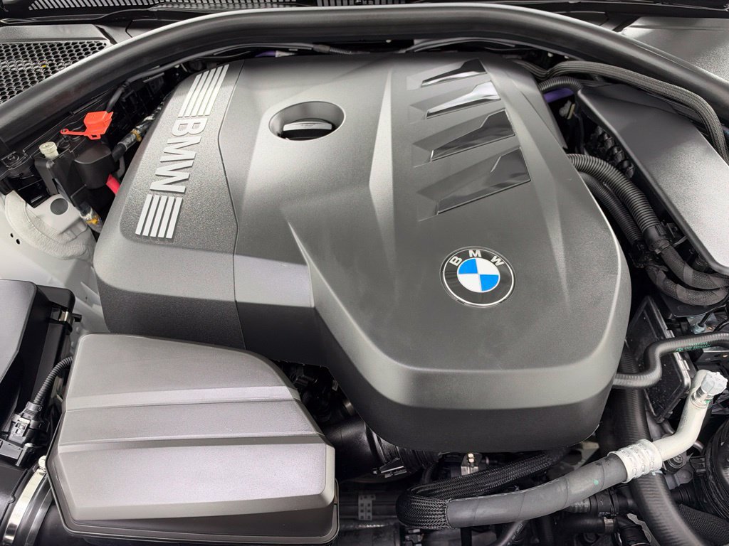 Used 2025 BMW 330i xDrive Sedan w/ Convenience Package AWD/4WD image 22