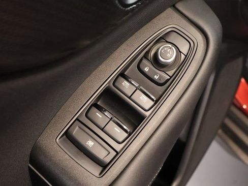 Used 2022 Subaru Outback Premium image 11