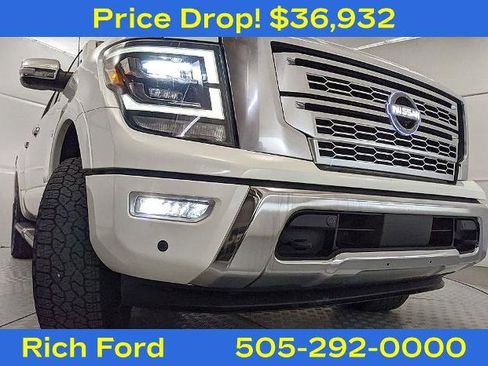 Used 2021 Nissan Titan Platinum Reserve w/ Moonroof Package AWD/4WD image 25