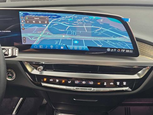 New 2025 Cadillac Lyriq Luxury image 28