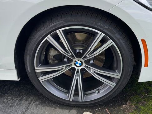 Used 2022 BMW 330i Sedan w/ Convenience Package RWD image 4