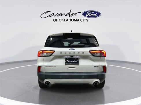 Used 2020 Ford Escape Titanium w/ Titanium Premium Package 2.0 image 7