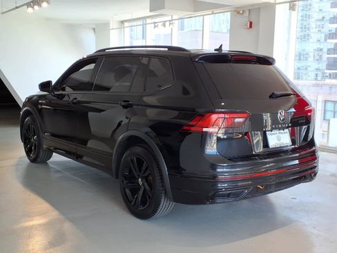 Used 2023 Volkswagen Tiguan SE R-Line AWD/4WD image 6