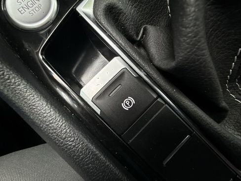 Used 2024 Volkswagen Taos S image 34