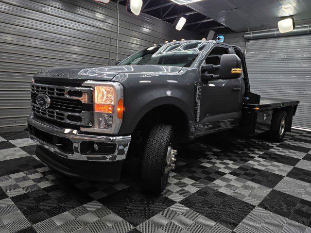 Used 2023 Ford F350 XL w/ XL Chrome Package AWD/4WD image 33