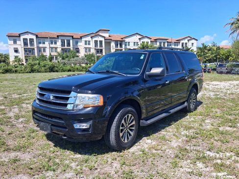 Used 2017 Ford Expedition EL XLT w/ Equipment Group 202A AWD/4WD image 2