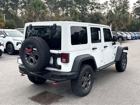 Used 2018 Jeep Wrangler Unlimited Rubicon image 27