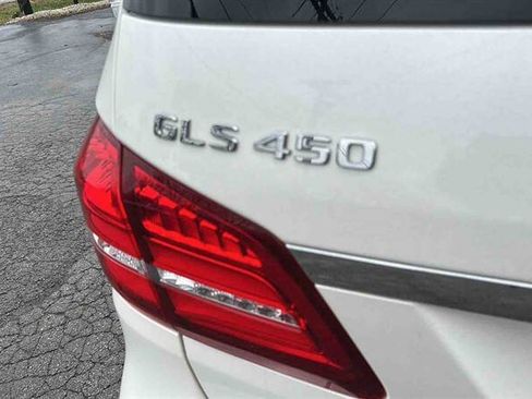 Used 2019 Mercedes-Benz GLS 450 4MATIC image 12