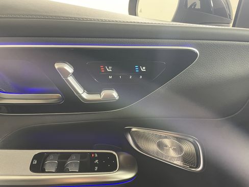 New 2026 Mercedes-Benz GLC 300 image 21