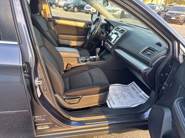 Used 2017 Subaru Outback 2.5i Premium AWD/4WD image 19