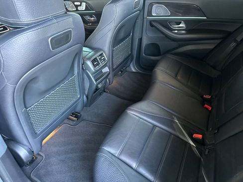 Used 2020 Mercedes-Benz GLE 350 4MATIC image 12