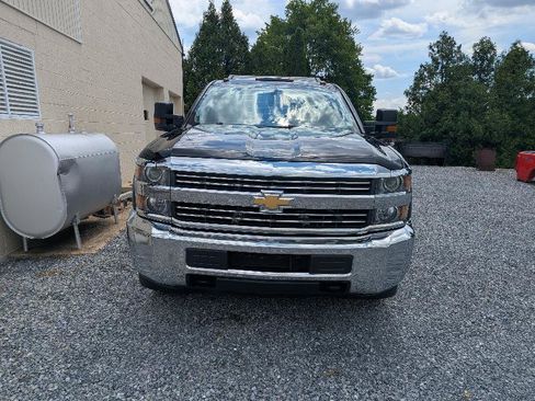 Used 2015 Chevrolet Silverado 2500 W/T w/ WT Convenience Package AWD/4WD image 12