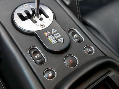 Used 2003 Lamborghini Murcielago image 31