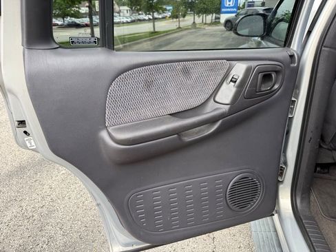 Used 2000 Dodge Durango 2WD image 32