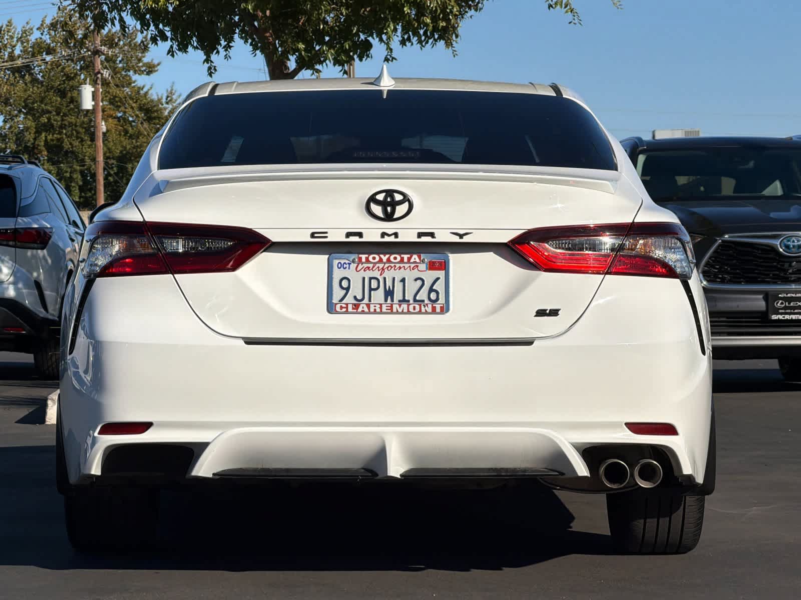 Used 2024 Toyota Camry SE w/ Convenience Package FWD image 8