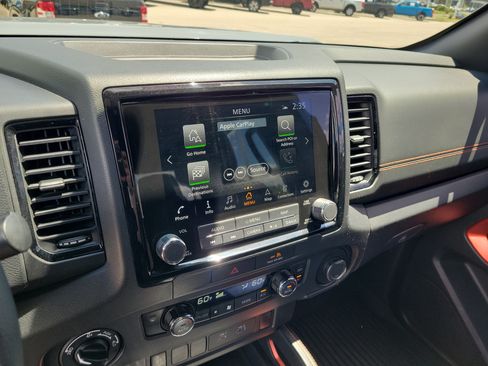 Used 2022 Nissan Frontier PRO-4X w/ Off-Road Protection Package AWD/4WD image 27
