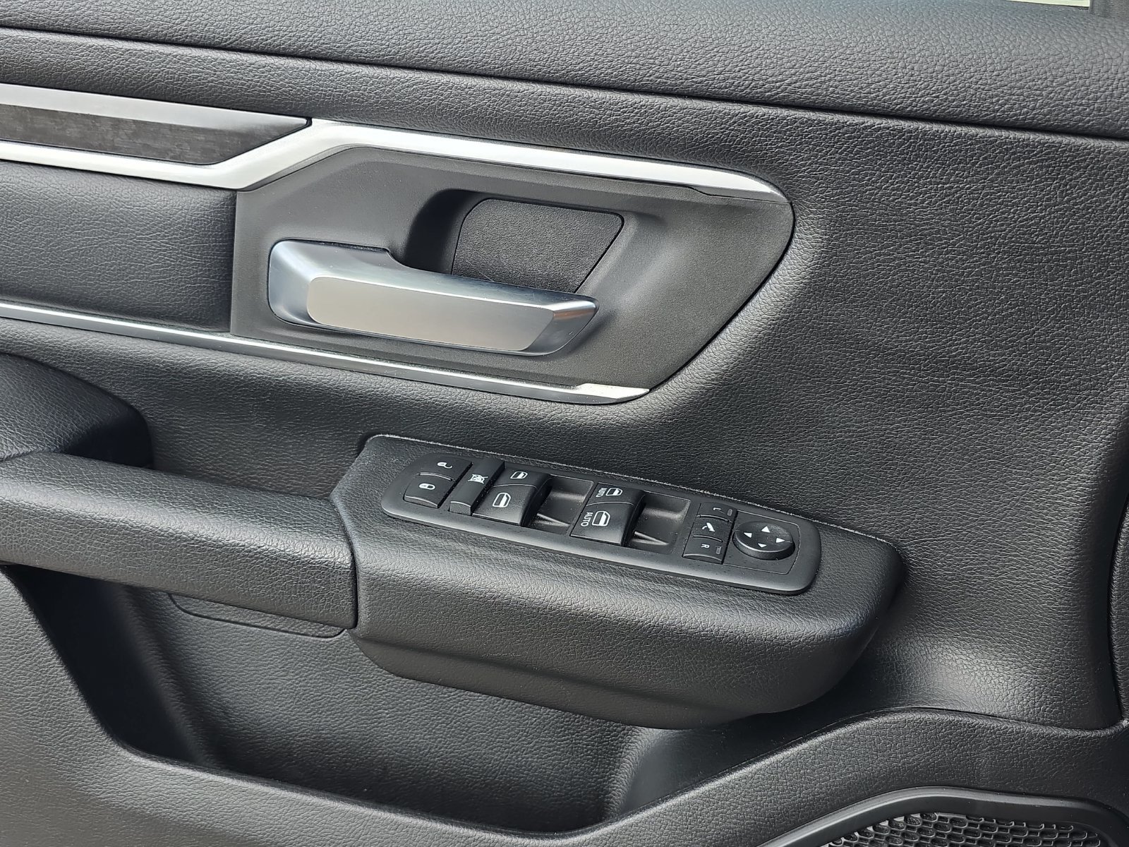 Used 2021 RAM 1500 Big Horn AWD/4WD image 26