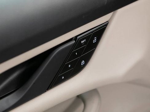 Certified 2024 Porsche Taycan image 19