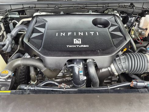 Used 2025 INFINITI QX80 Sensory AWD/4WD image 30