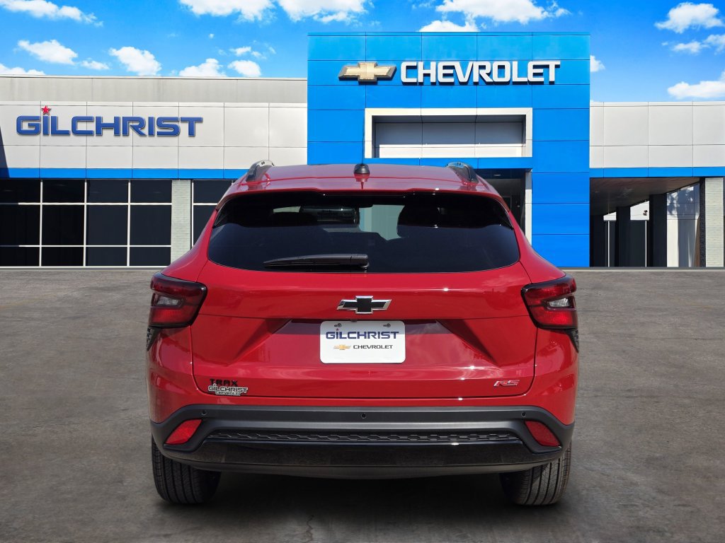 New 2026 Chevrolet Trax RS w/ Sunroof Package FWD image 7