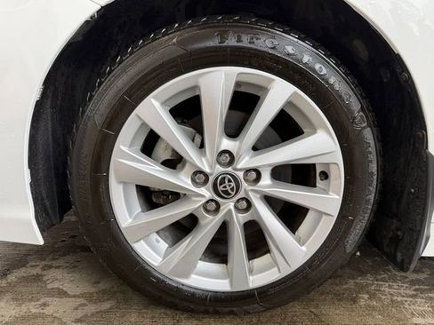 Used 2022 Toyota Camry SE image 27