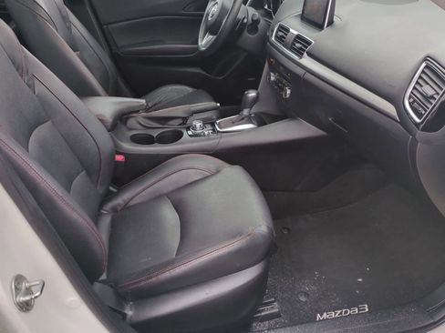 Used 2014 MAZDA MAZDA3 s Grand Touring w/ Technology Package image 22