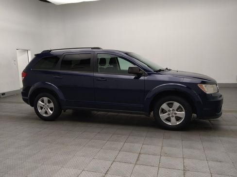 Used 2017 Dodge Journey SE w/ Flexible Seating Group FWD image 11